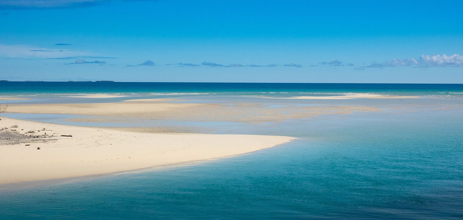 Mouli beach on Ouvéa